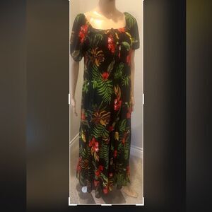 Nwt Siren Lily floral maxi dress